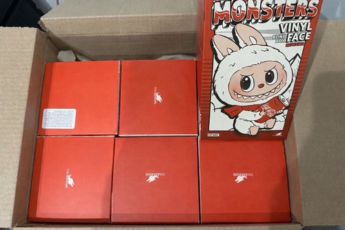 Labubu coca cola the monsters - the,