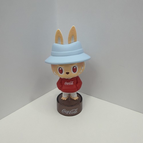 Figurina coca cola labubu - coca-cola,